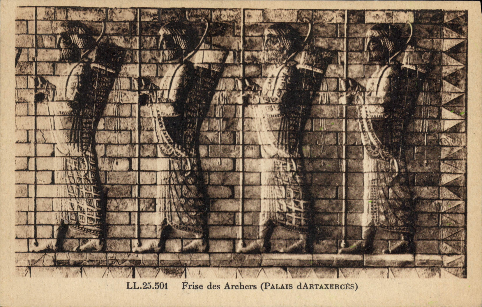 Frise des Archers (Palais d'Artaxerxès) — LL.25.501 — Aux Merveilles d'Europe, Paris