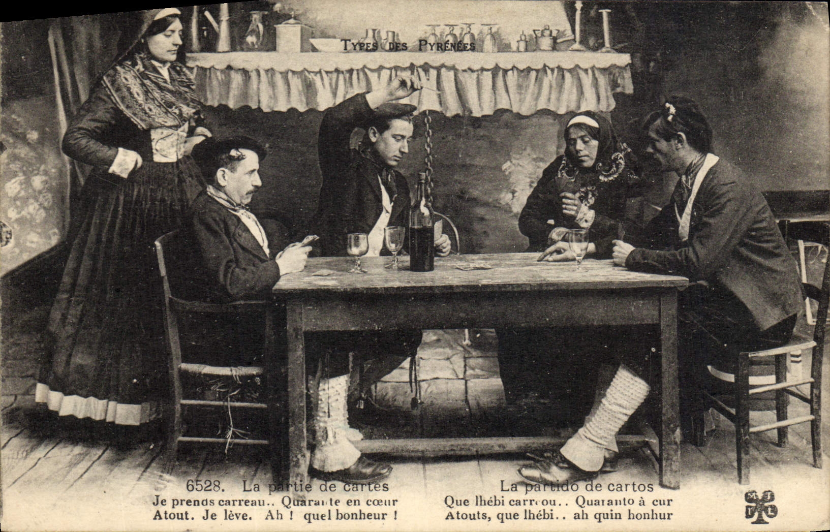 CPA Folklore Pyrenees La partie de cartes 