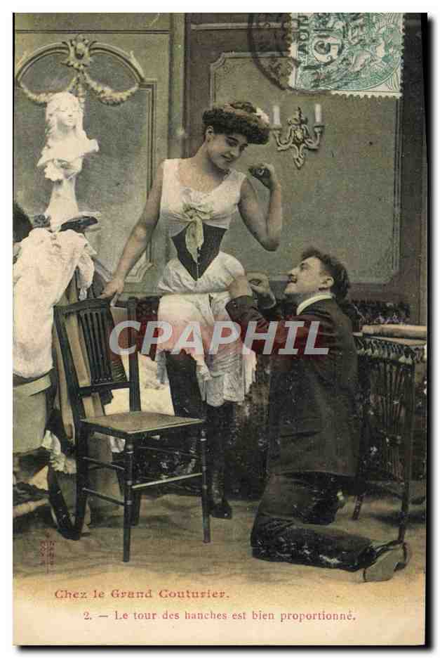 CPA Fantaisie Femme Chez le grand couturier 
