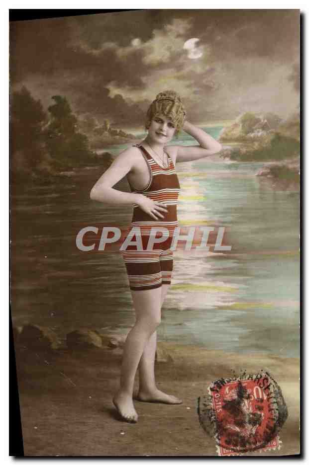 CPA Fantaisie Femme Maillot de bain 