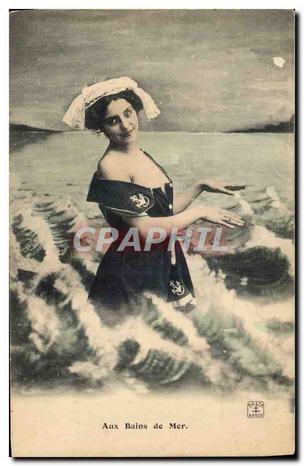 Donna in costume da bagno — Ai Bagni di Mare — Oh! Les + Nancy