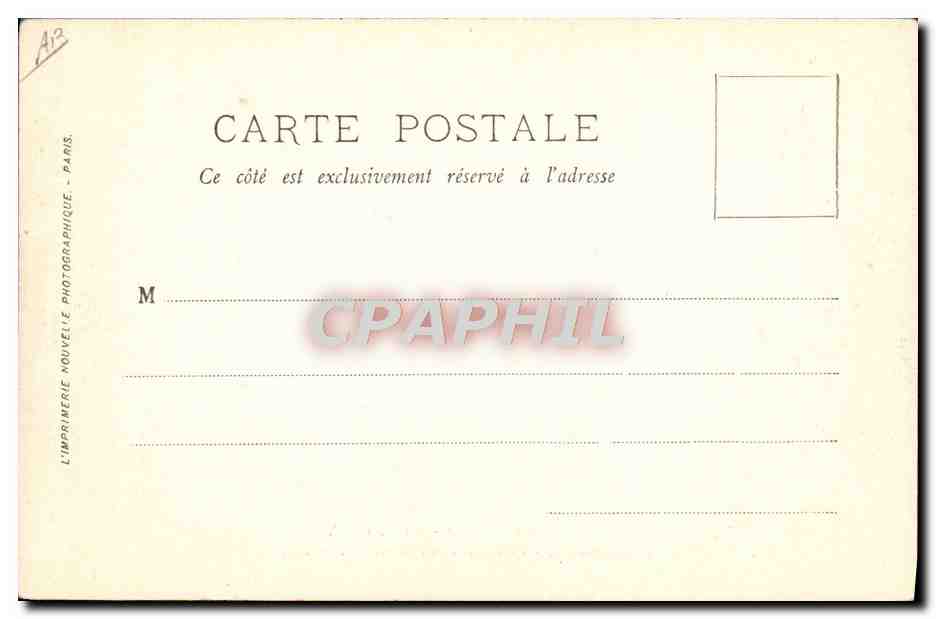 Visite du Roi et de la Reine d'Italie à Paris — La Reine monte en voiture — LL. — LL. — LL. — LL. — Reverso