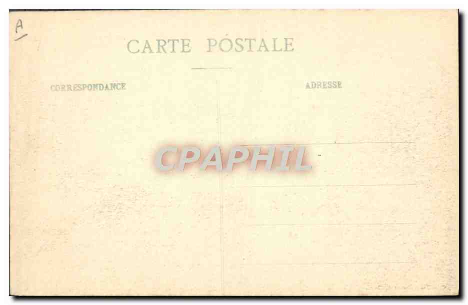 Saint-Nazaire - L'Avant-Port — El transatlántico La Champagne atraviesa la entrada del puerto — Editor: Colección Dolinveaux, Saint-Nazaire, n° 848 — Reverso