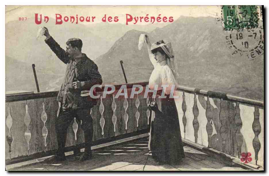 CPA Folklore Pyrenees 