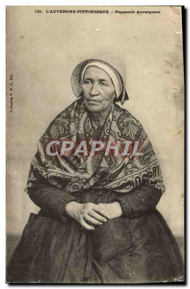 CPA Folklore Auvergne Paysanne Auvergnate 
