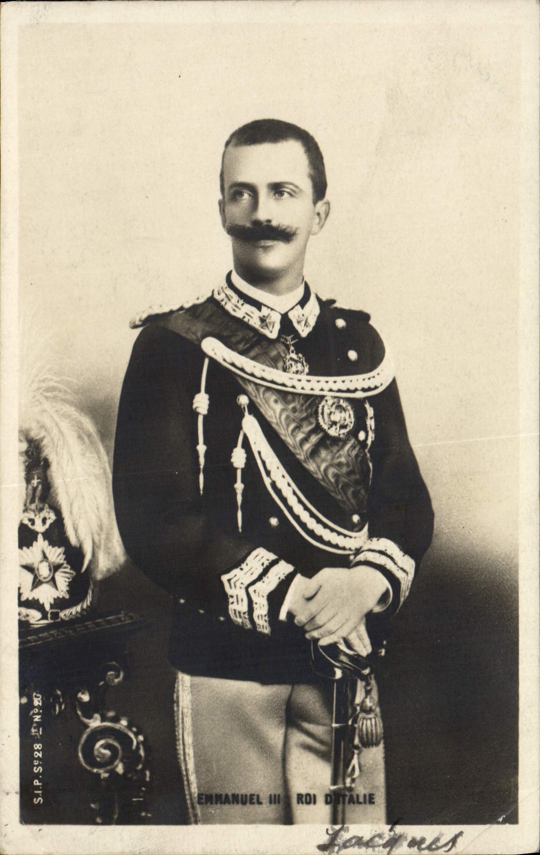 Emmanuel III roi d'Italie — portrait en uniforme — SIP S.928