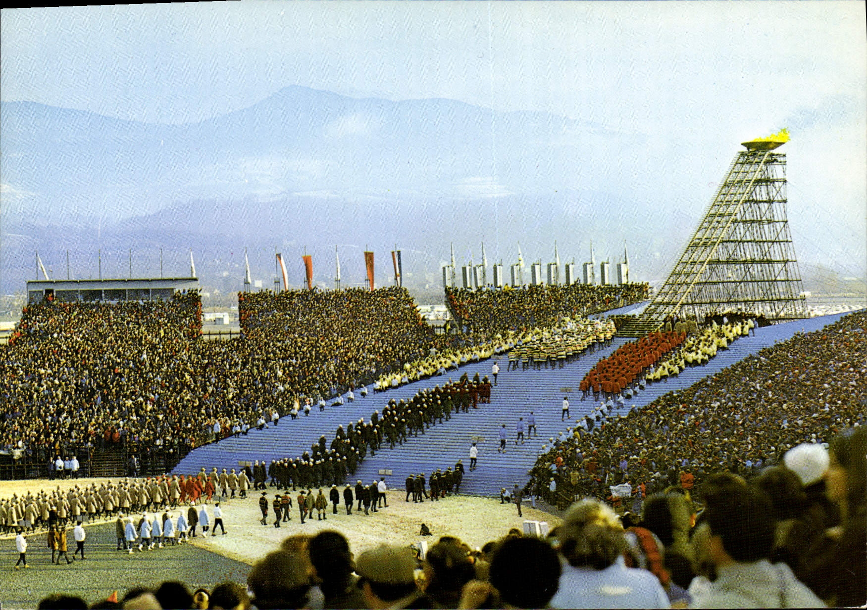 CPA Grenoble Stade olympique Ceremonie d'ouverture des 10eme JO d'hiver 1968