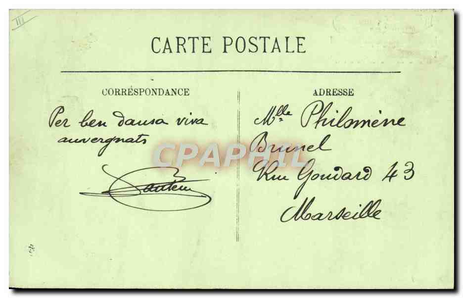 CPA Folklore Auvergne La bourree — Verso