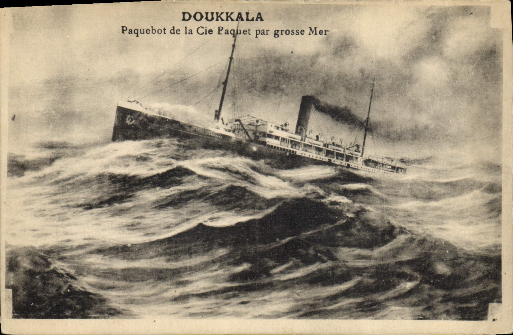 Paquebot Doukkala — traversant une grosse mer — éditeur Girimaud Mar Selle