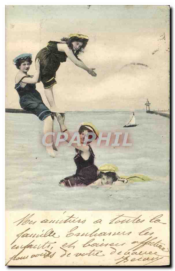 Jeunes filles jouant dans la mer — illustration — Union postale universelle, n°350