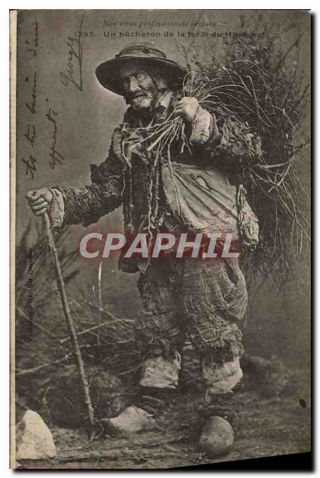 CPA Folklore Un bucheron de la foret de Hualgoat TOP