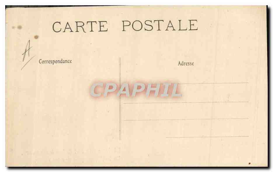 CPA Les trois freres s'opposent a l'inventaire de l'eglise de Cominac Ariege Chien — Verso