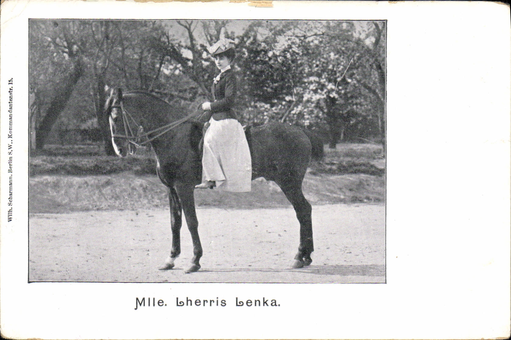 CPA Mlle Lherris Lenka