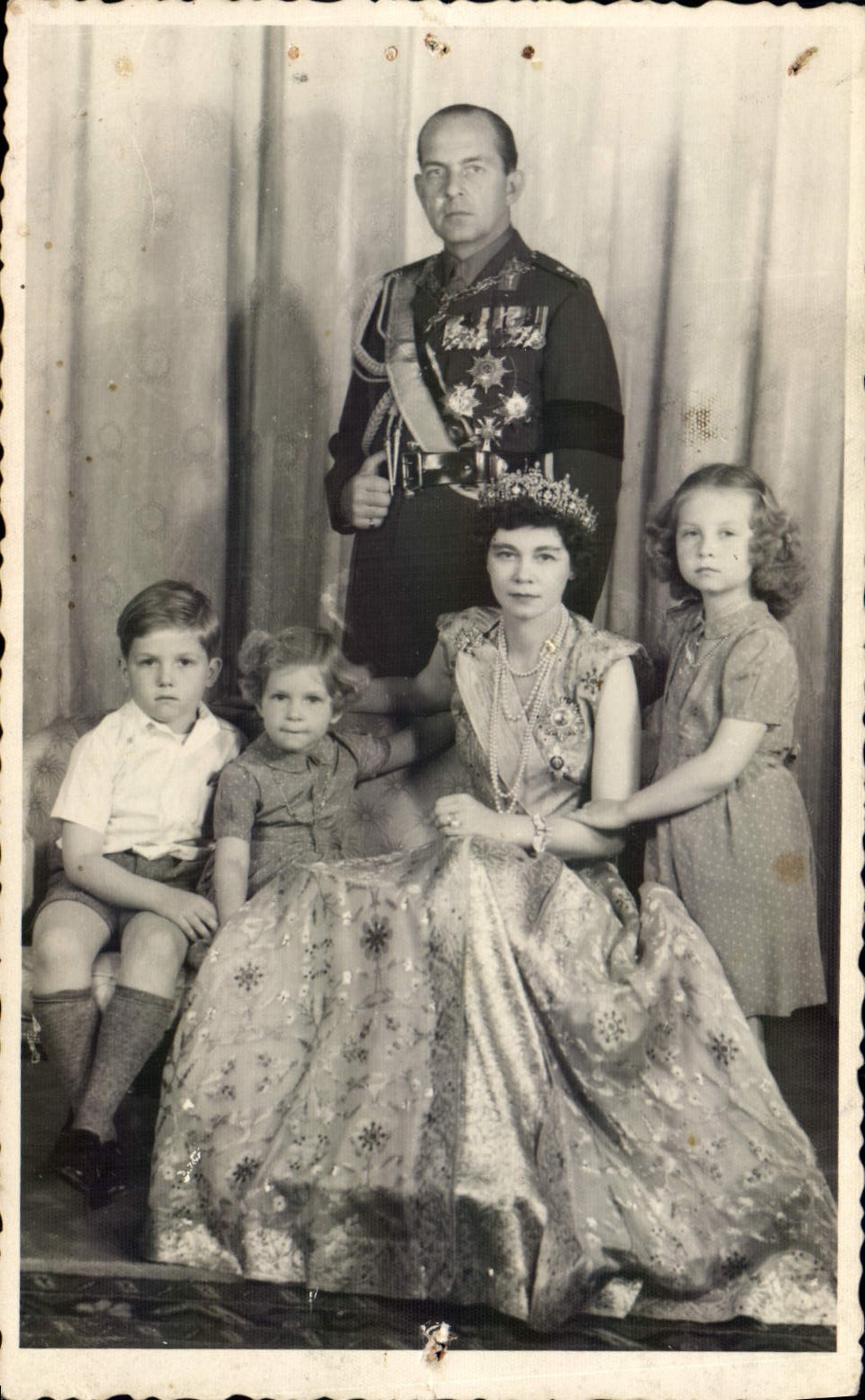 CPA Famille royale