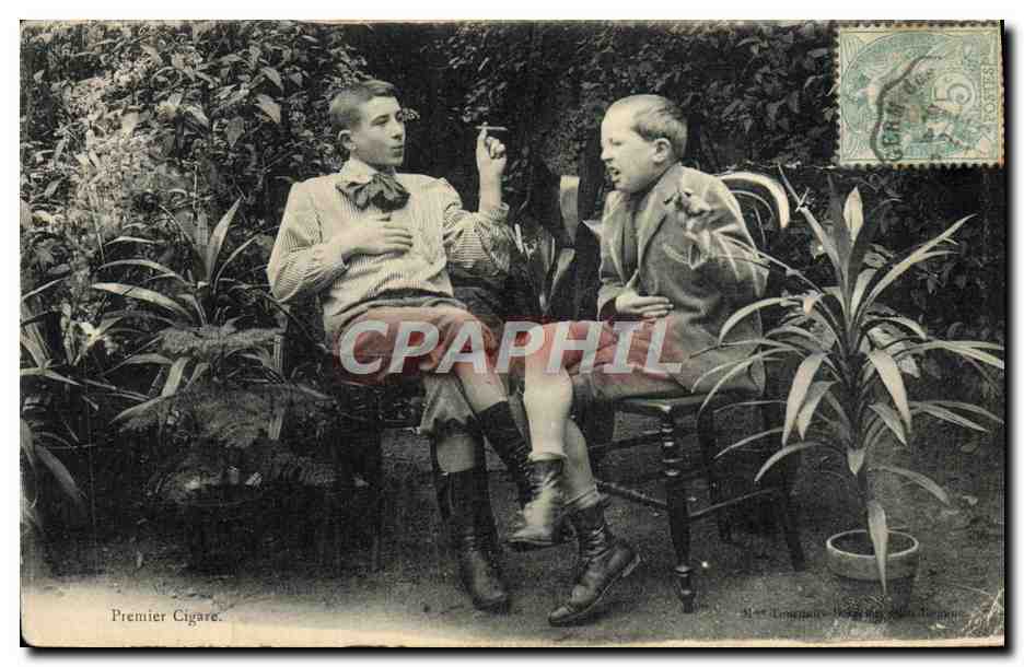 CPA Fantaisie Enfants Tabac Cigare 