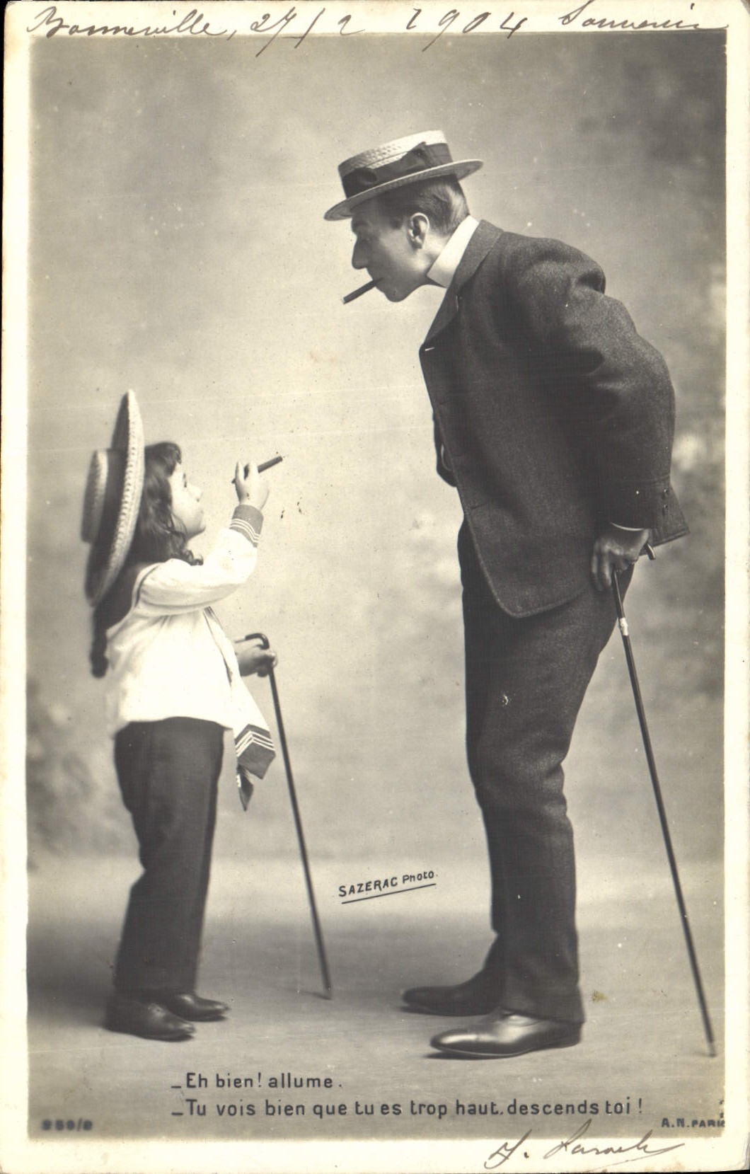 CPA Fantaisie Homme Enfant Tabac Cigare