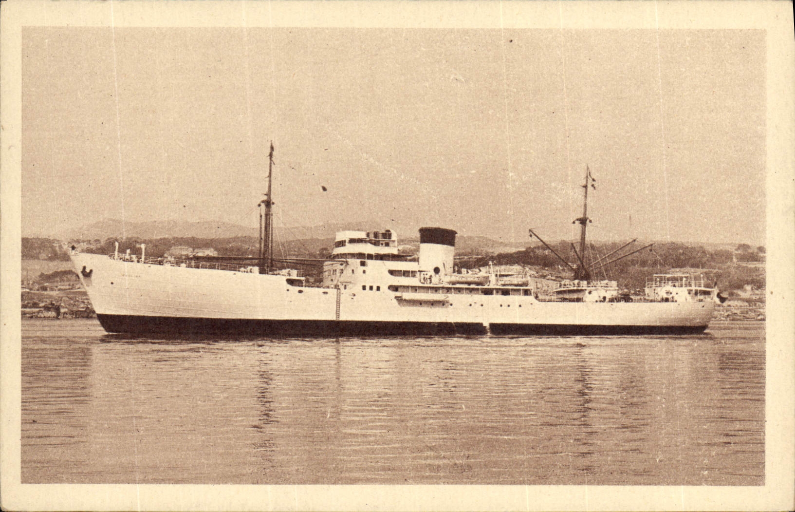 Navire bananier « Djoliba » — Compagnie Fraissinet — Marseille