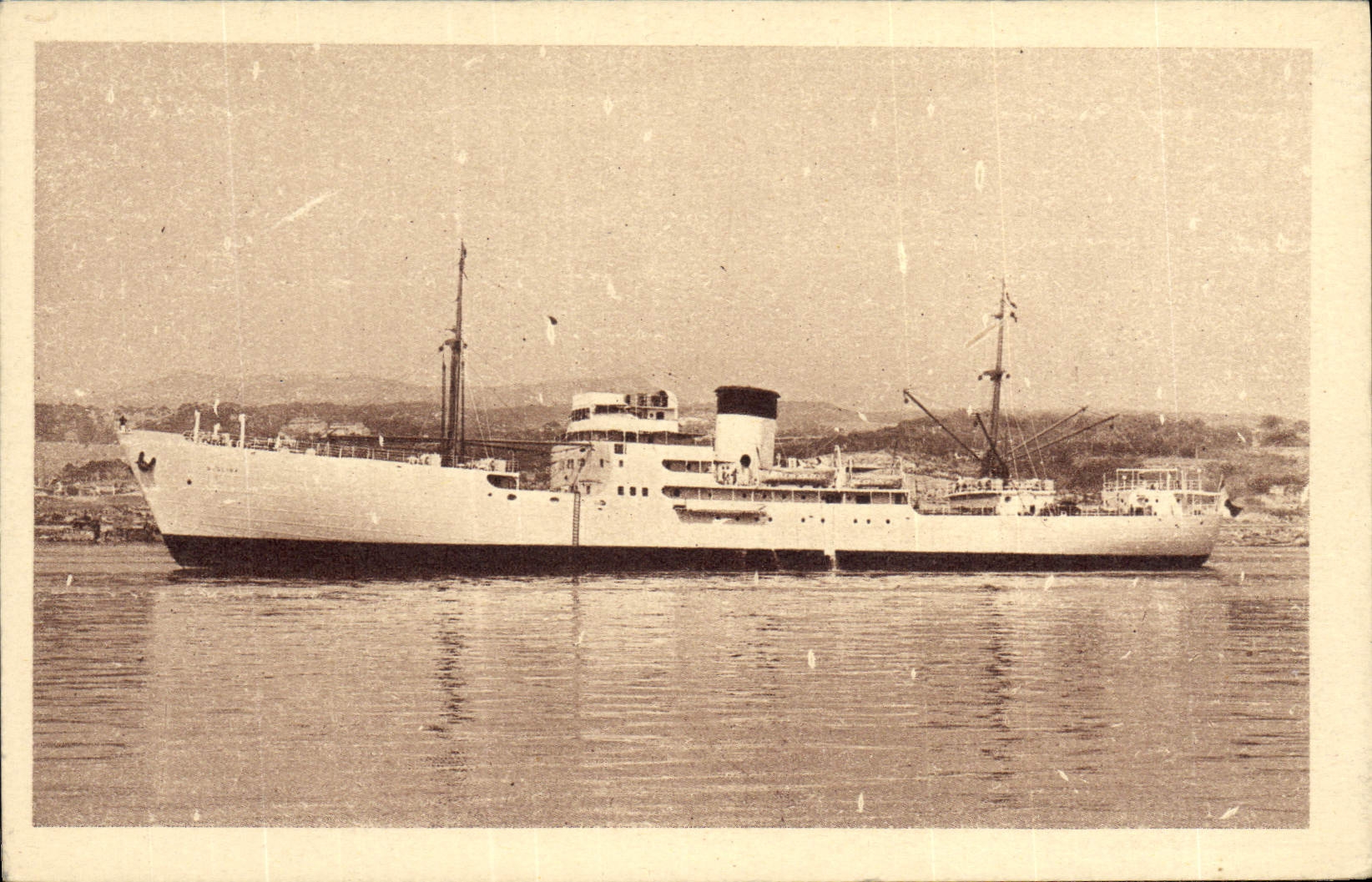 Navire bananier « Djoliba » — Compagnie Fraissinet — Marseille