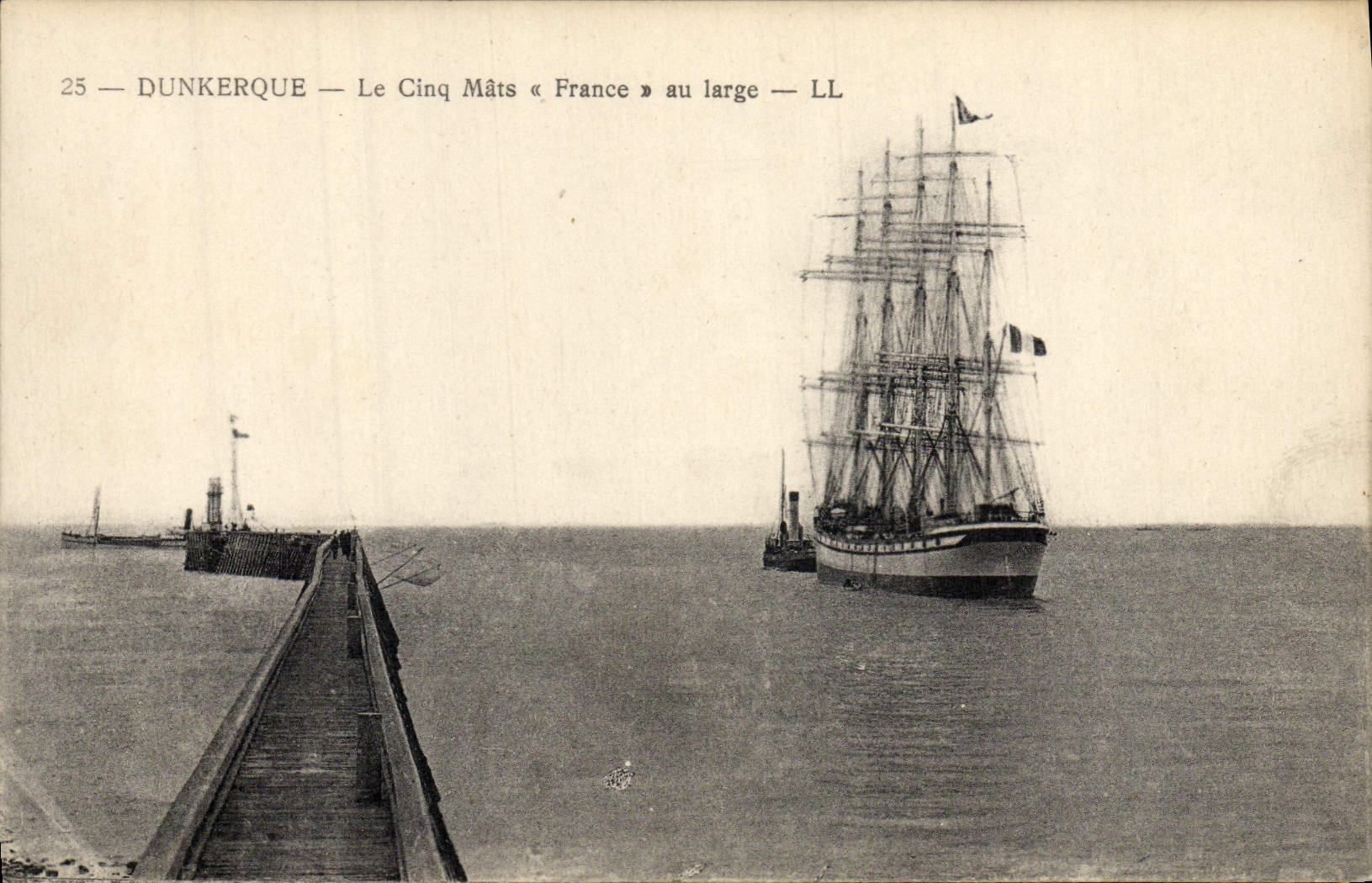 CPA Bateau Dunkerque Le cinq mats France au large 