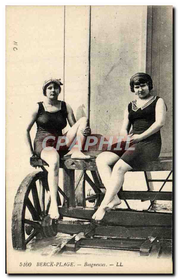 Berck-Plage — Baigneuses — LL