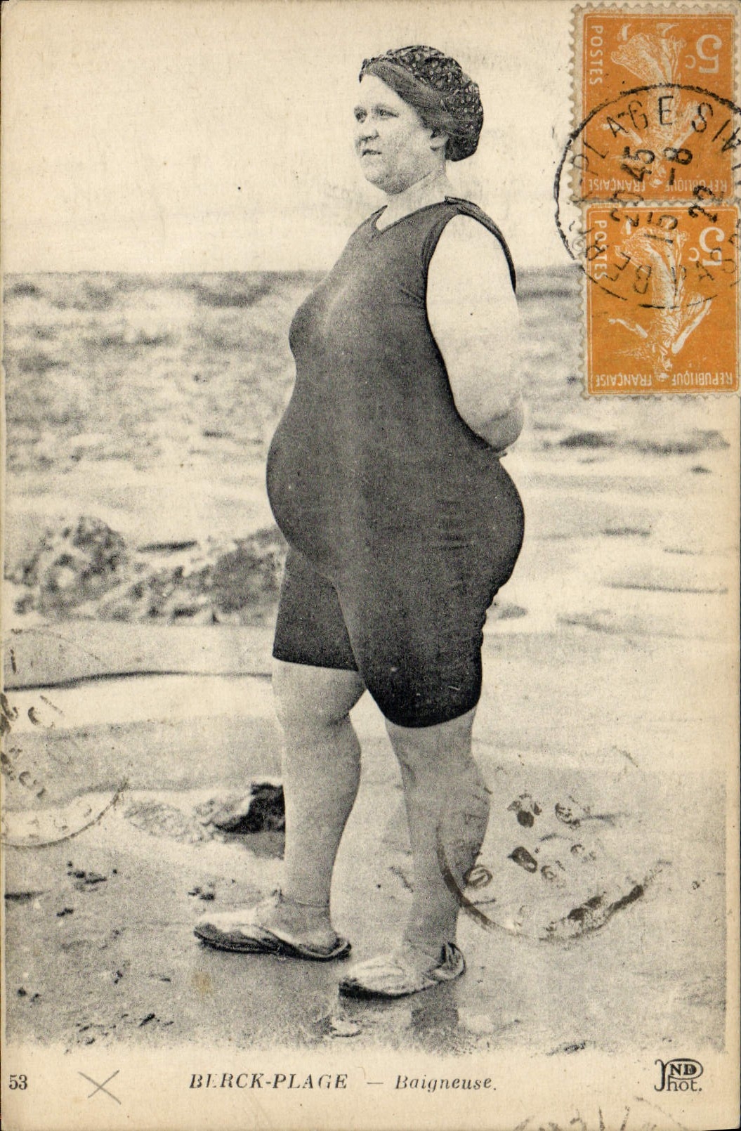 Black-Plage — Baigneuse — JND Phot.