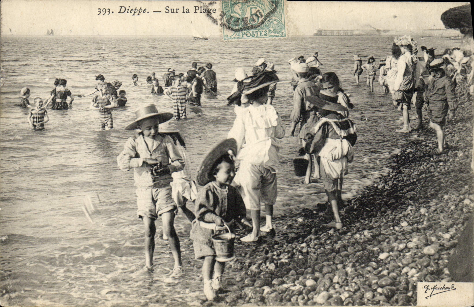 Dieppe — Sur la Plage — E. Florschau