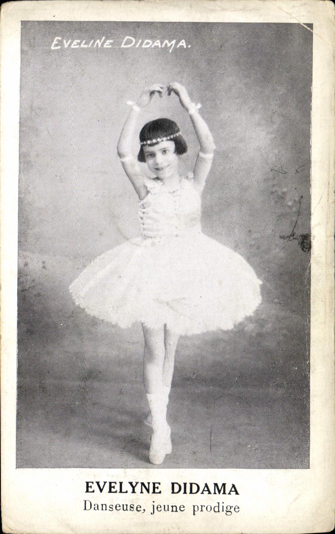 CPA Danse Evelyne Didama Danseuse jeune prodige