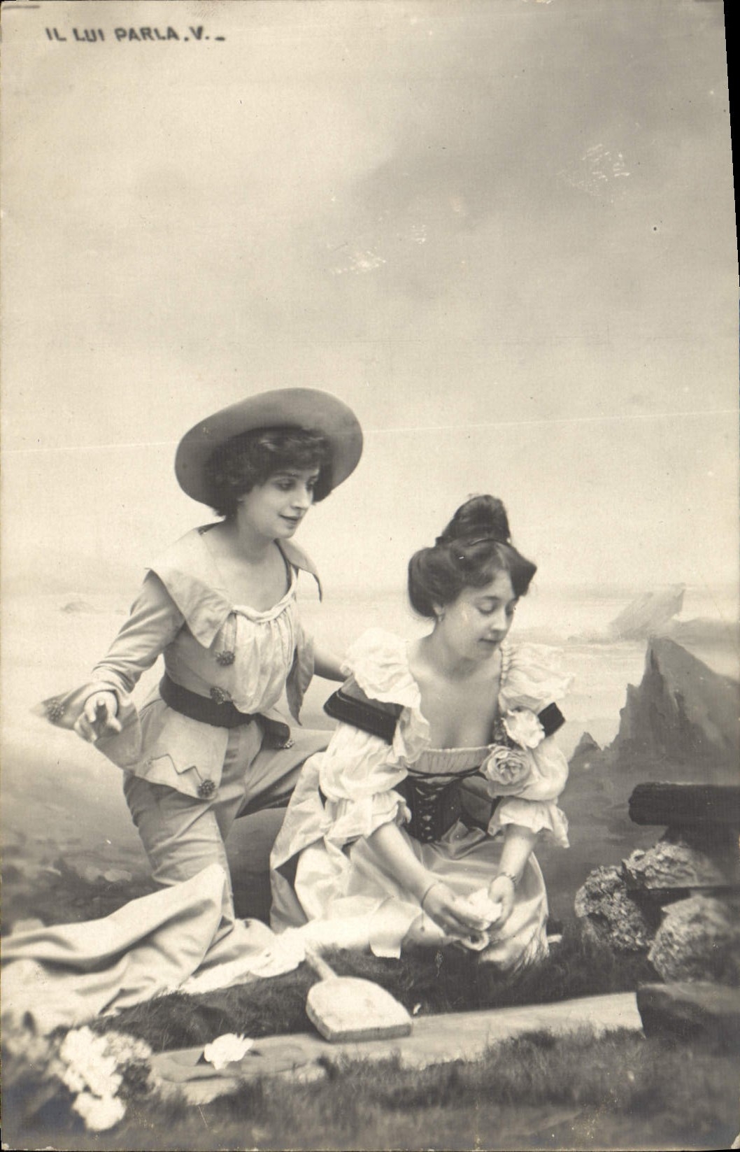 CPA Fantaisie Femme 