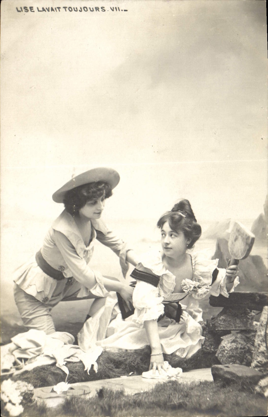 CPA Fantaisie Femme 