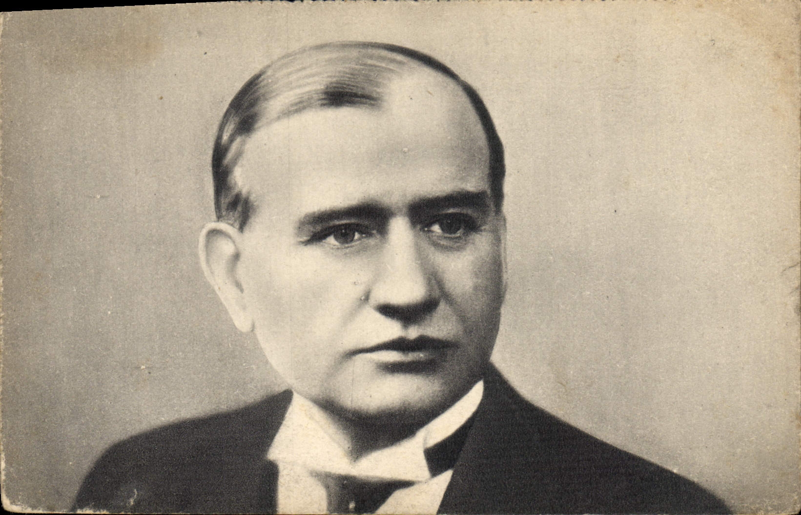 Portrait d'un homme — Monsieur le Président Daladier, Ministre de la Défense Nationale et de la Guerre — Georges Lang, Paris