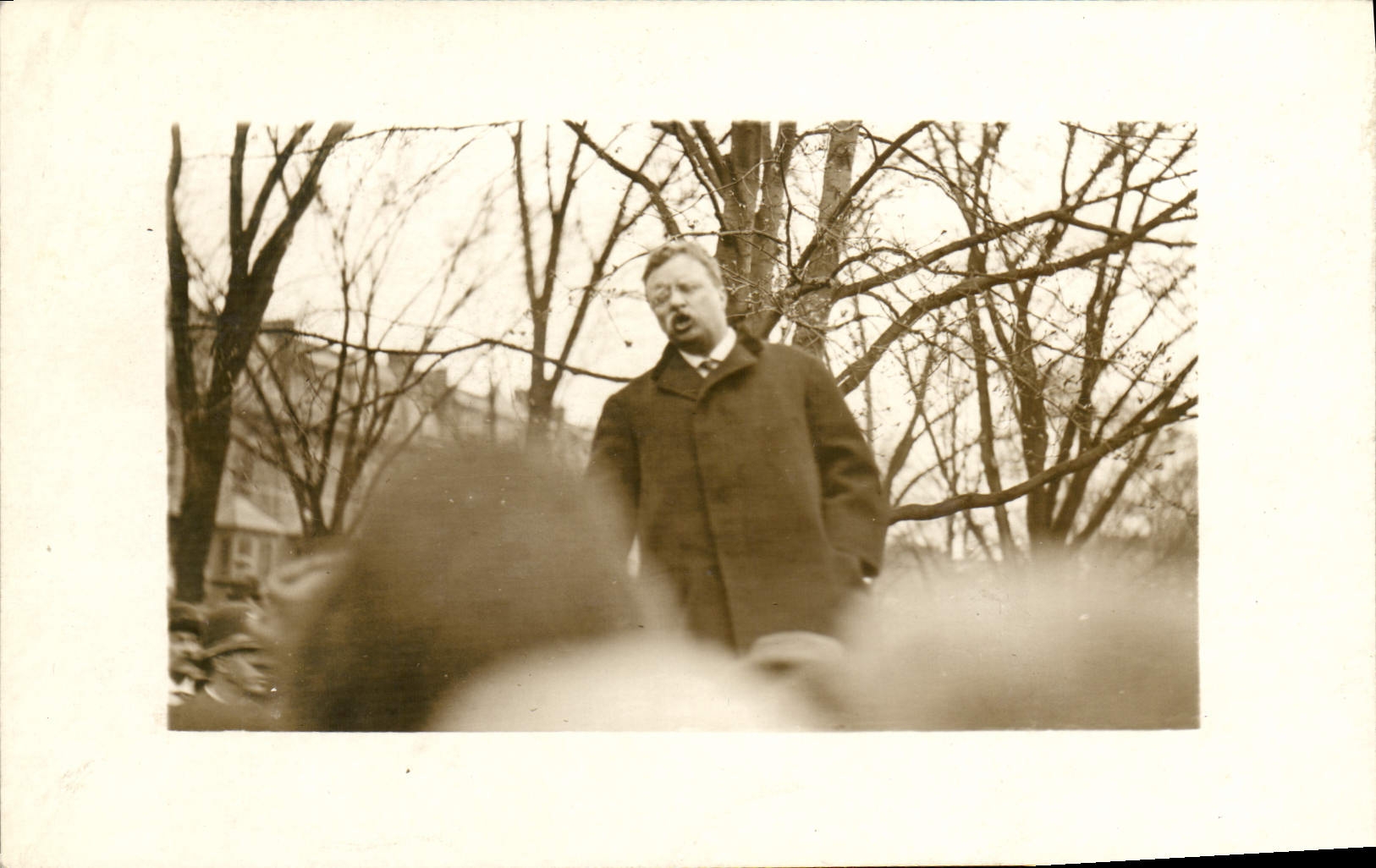 Roosevelt — orateur en extérieur — carte postale