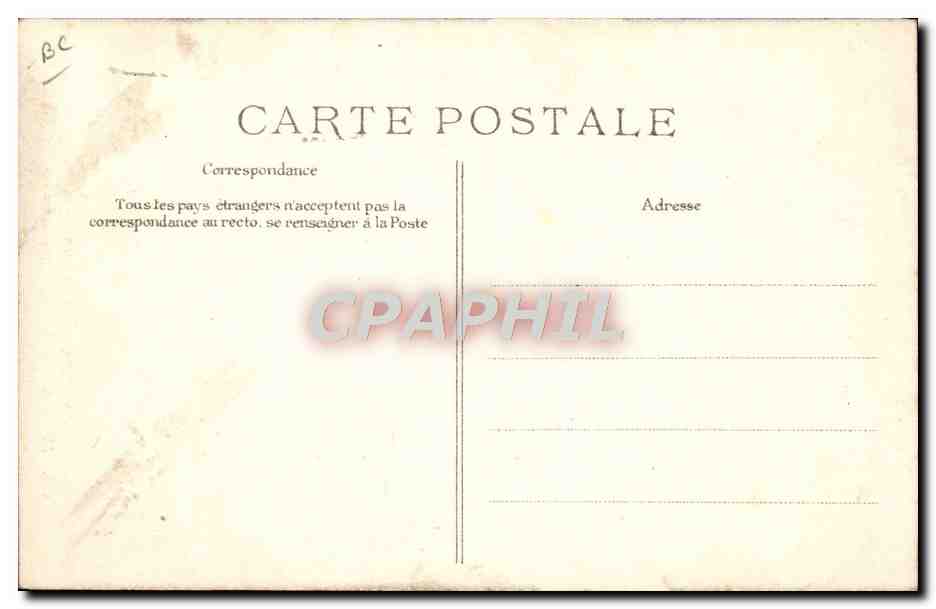 CPA Folklore Tabac Morlaix La vieille porteuse d'eau fumant sa pipe — Verso