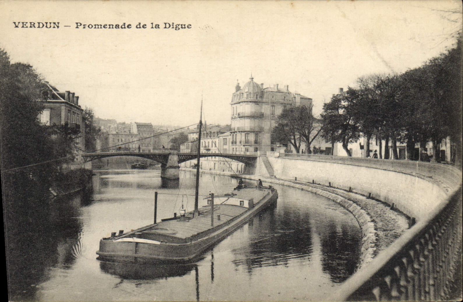 Verdun — Promenade de la Digue — Éditeur non identifié