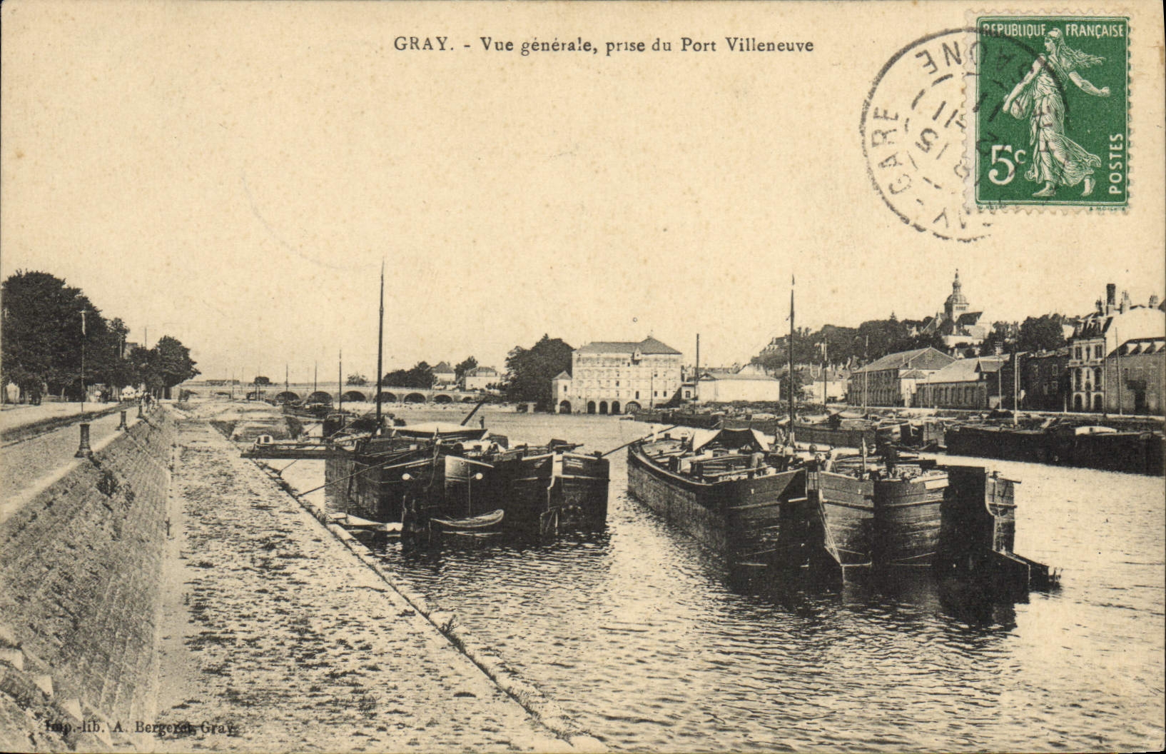 Gray - Vista general, tomada del Puerto de Villeneuve — A. Bergeron, Gray