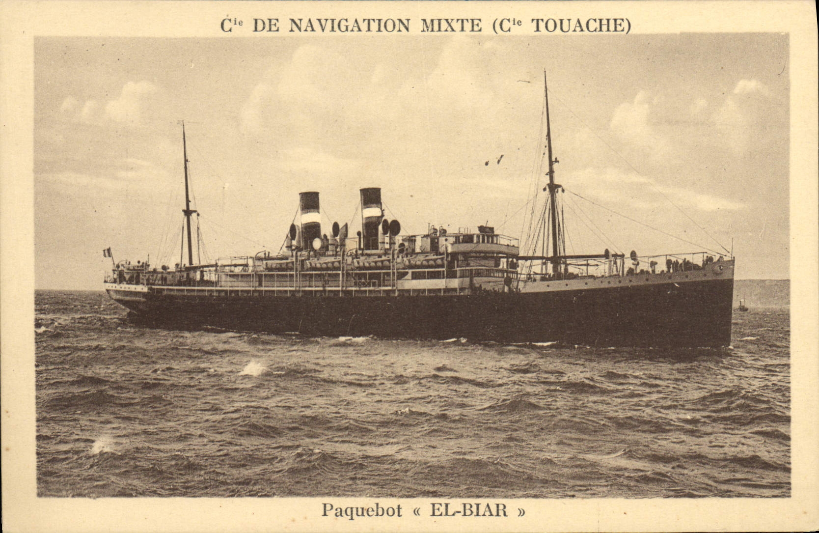 CPA Bateau Paquebot Cie de Navigation Mixte Cie Touache El Biar