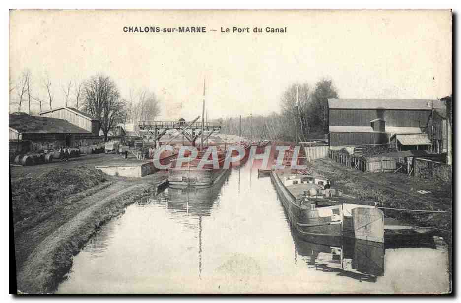 CPA Bateau Peniche Chalons sur Marne Le port du canal 