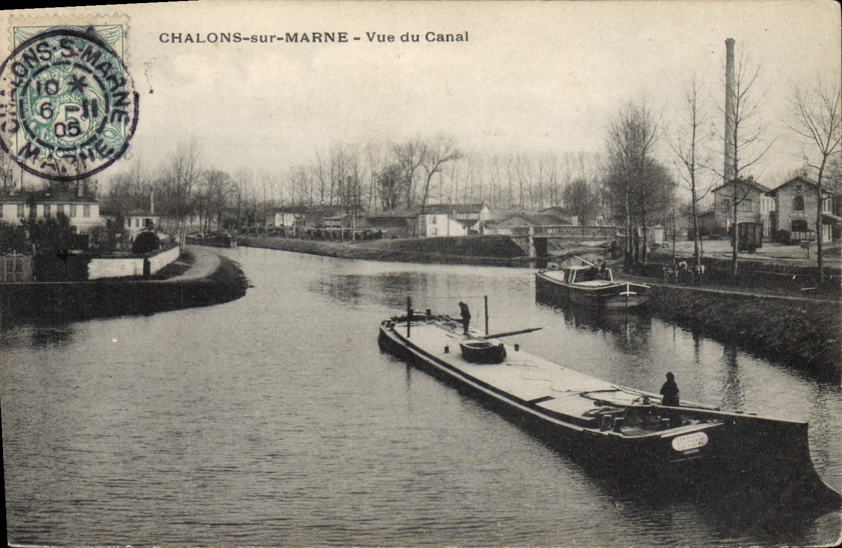 CPA Bateau Peniche Chalons sur Marne Vue du canal 