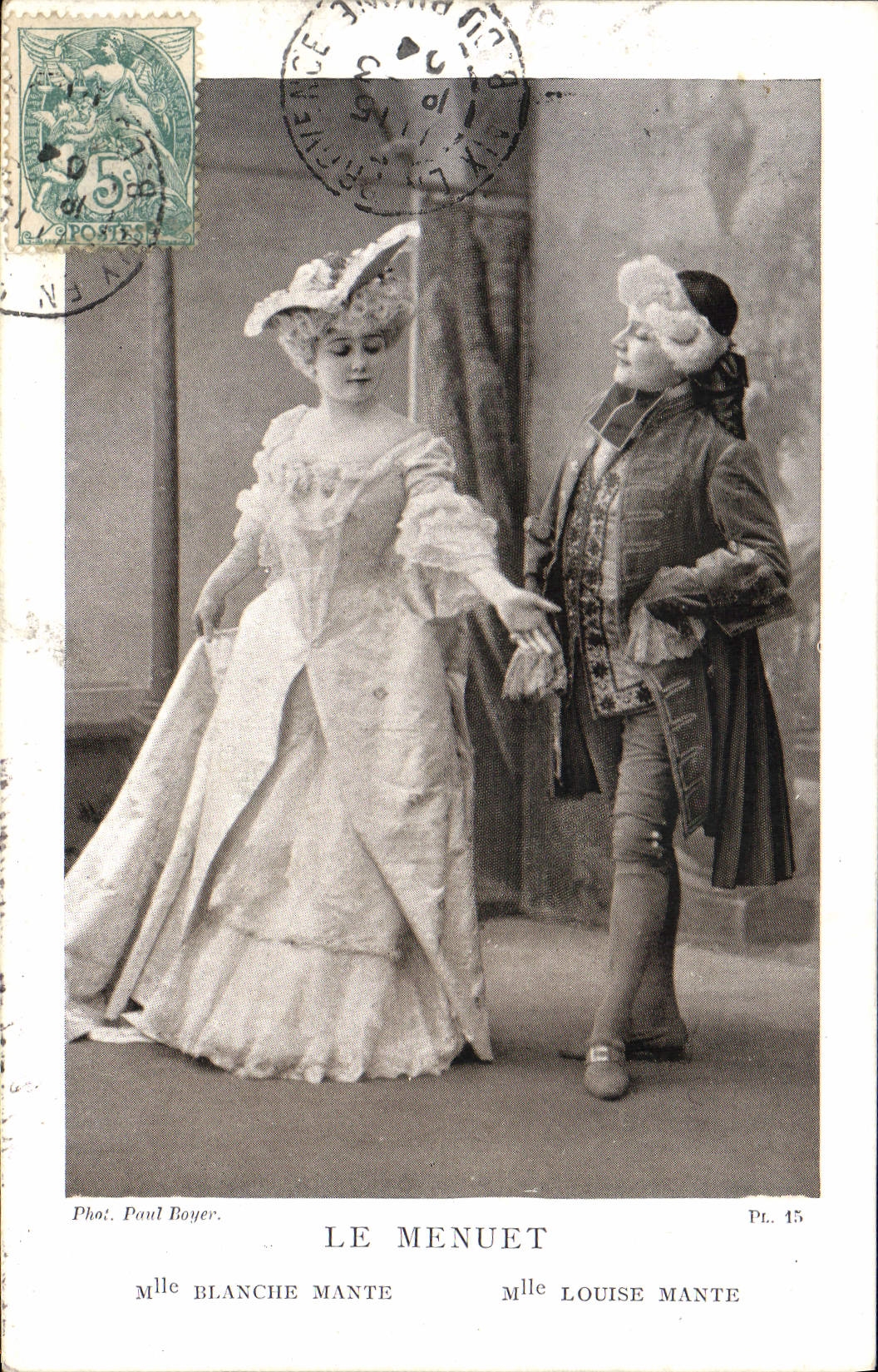 Le Menuet — Mlle Blanche Mante et Mlle Louise Mante — Phot. Paul Boyer, Pl. 15