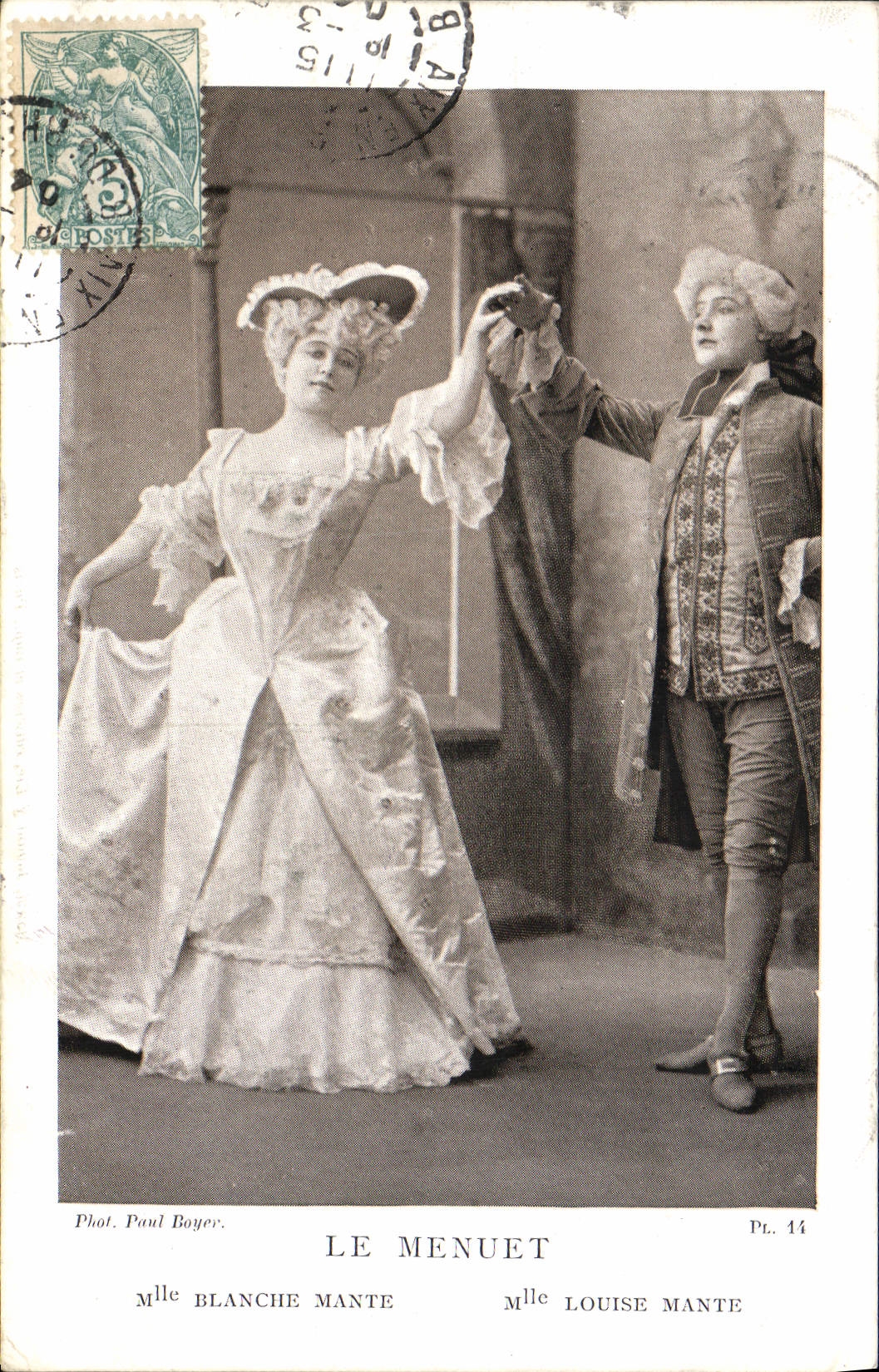 Le Menuet — scène de théâtre — Phot. Paul Boyer, Pl. 14