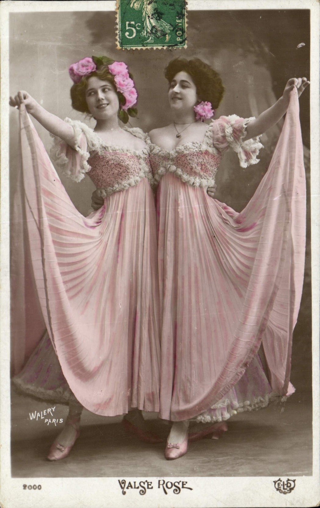 Deux danseuses en robe rose — Valse Rose — Walery Paris, n°2000