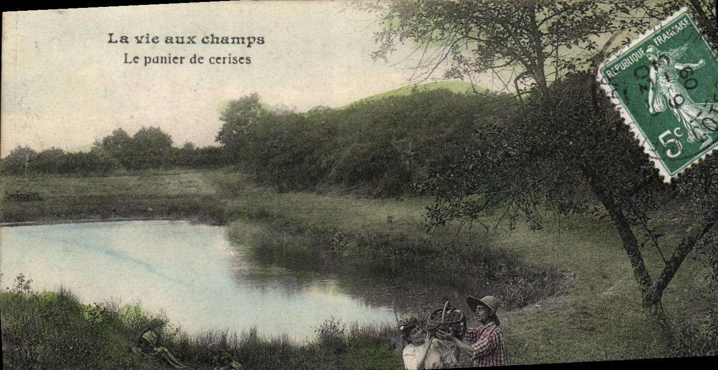 CPA Foklore La vie aux champs Le panier de cerises
