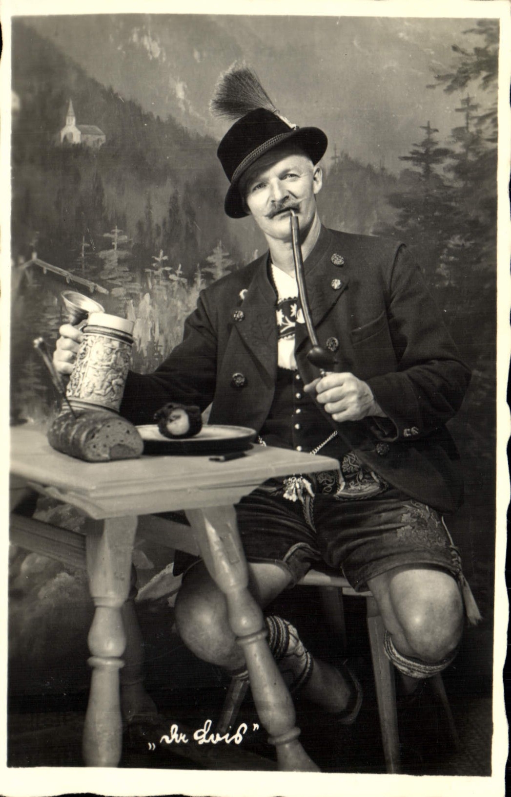 CPM Foklore Tabac Autriche Biere 