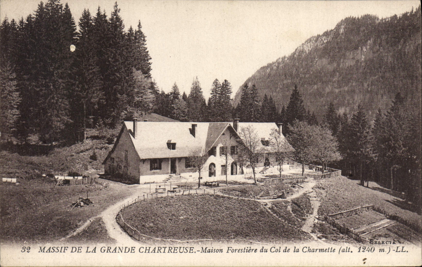Massif de la Grande Chartreuse — Maison Forestière du Col de la Charmette (alt. 1240 m) — Selecta