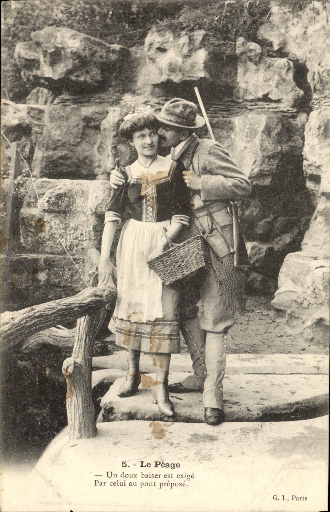 CPA Fantaisie Femme Le peage Chasseur Chasse 