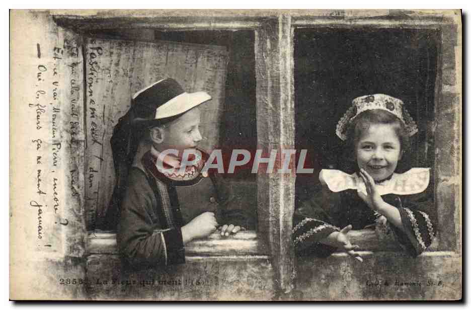 CPA Folklore Enfants La fleur qui ment