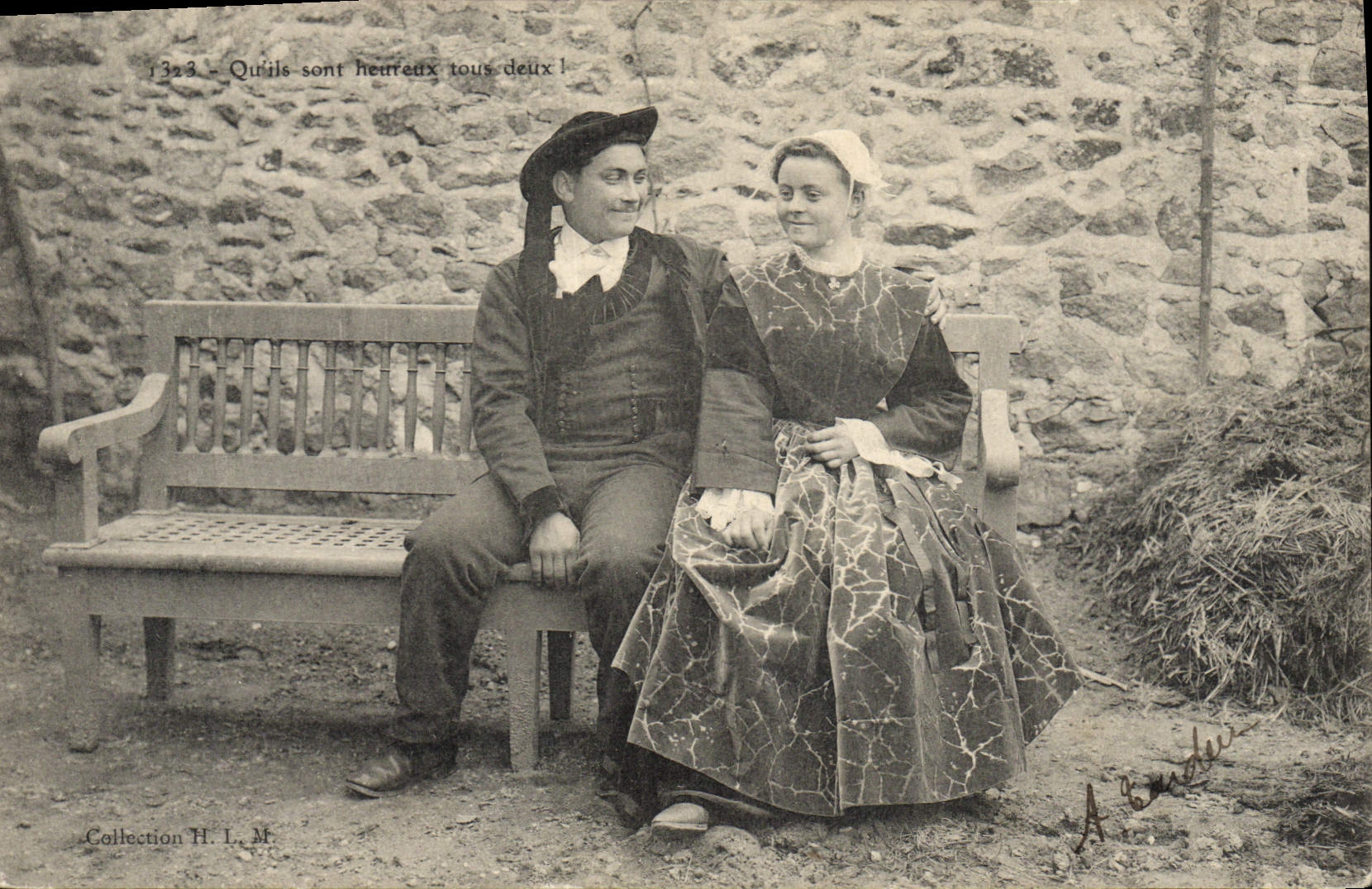 CPA Folklore Couple 