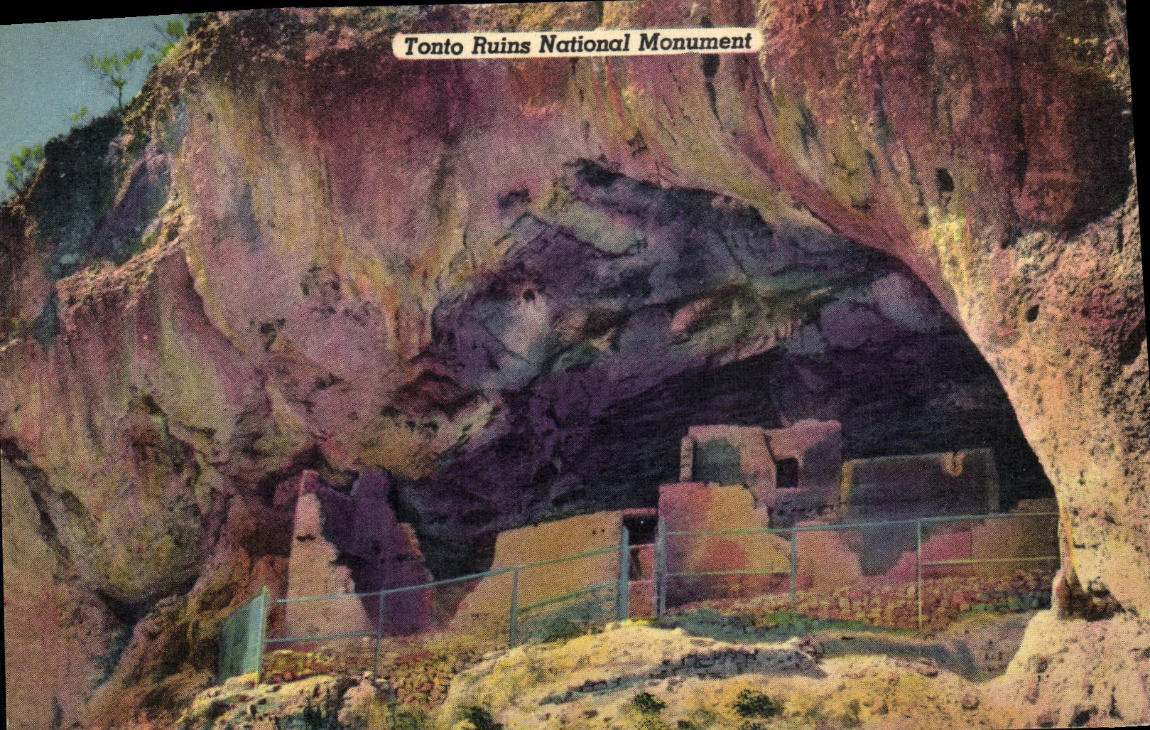 Tonto Ruins National Monument — ruines aztèques dans une grotte — publiée par Tempe Distributing Co.