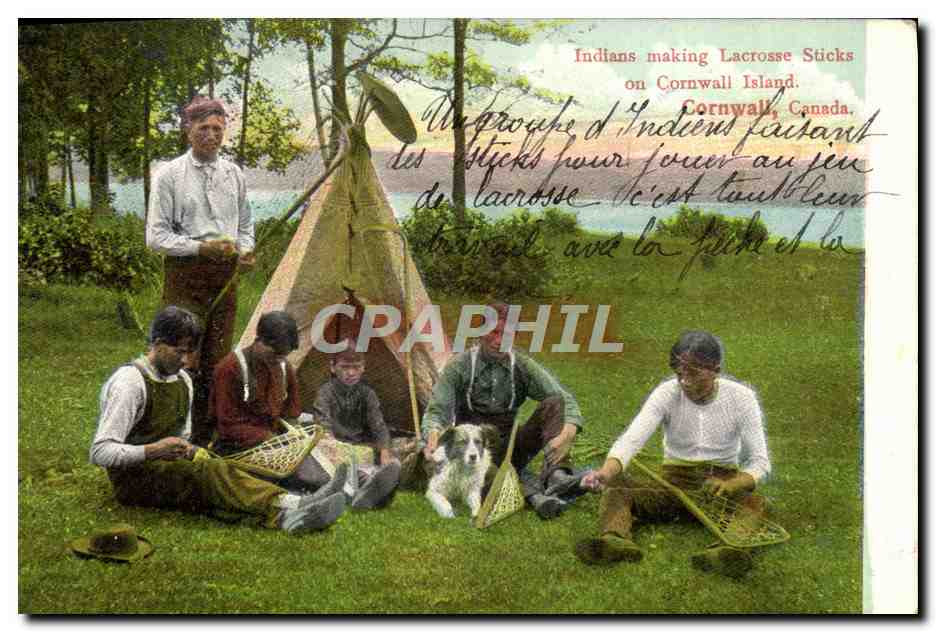 CPA Indiens Indian making Lacrosse sticks on Cornwall Island 