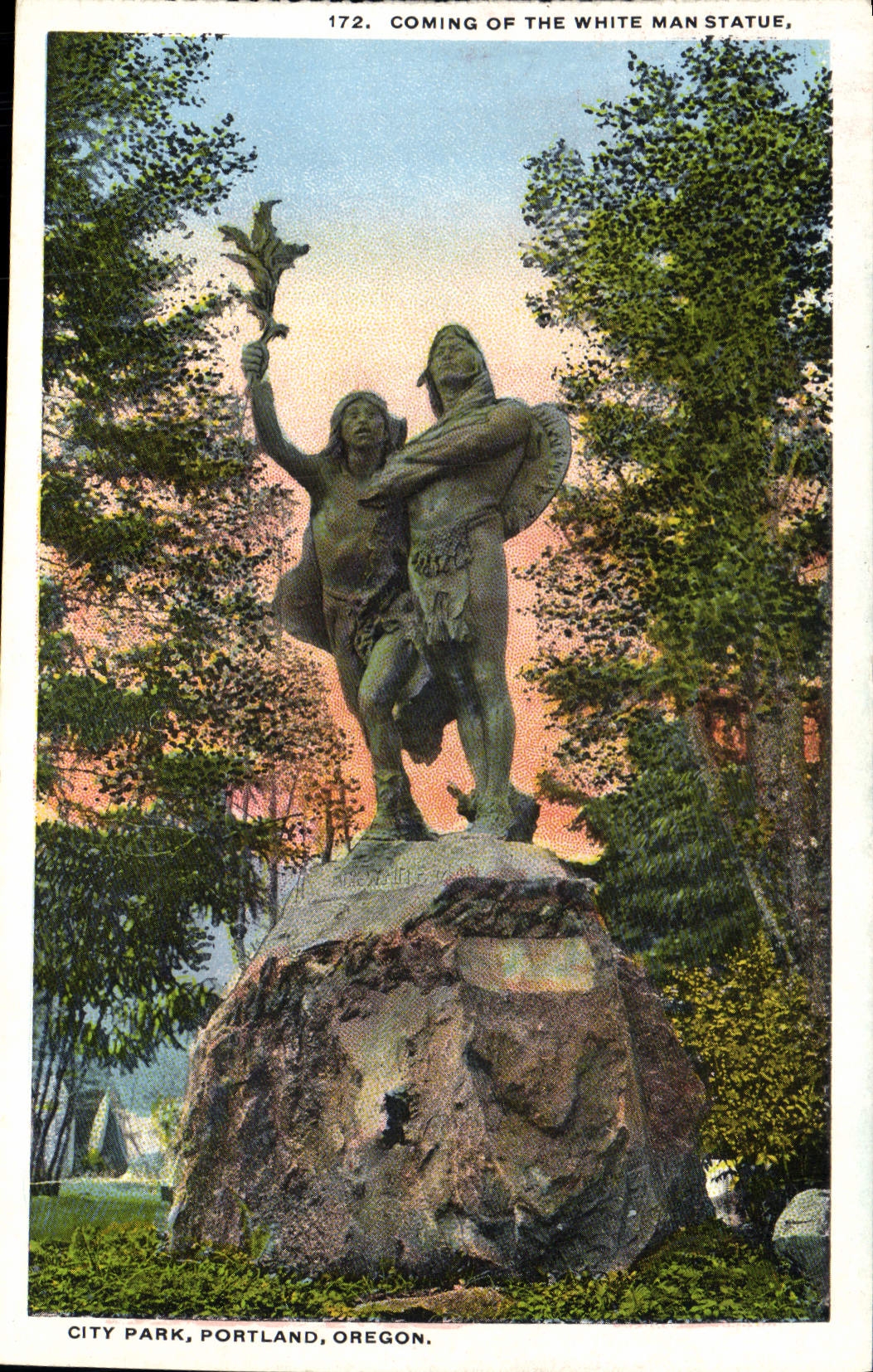 CPA Indiens Coming of the White man statue City Park Portland Oregon 
