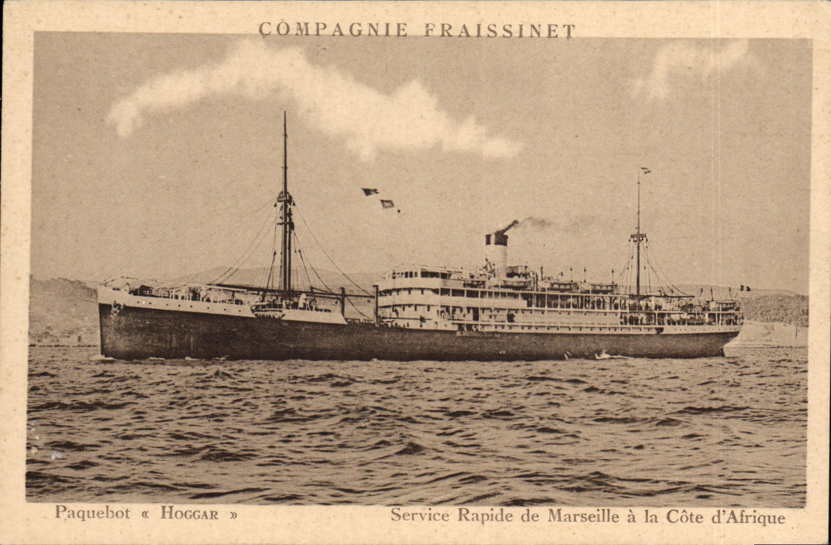 CPA Bateau Paquebot Hoggar Service rapide de Marseille a la Cote d'Afrique Compagnie Fraissinet